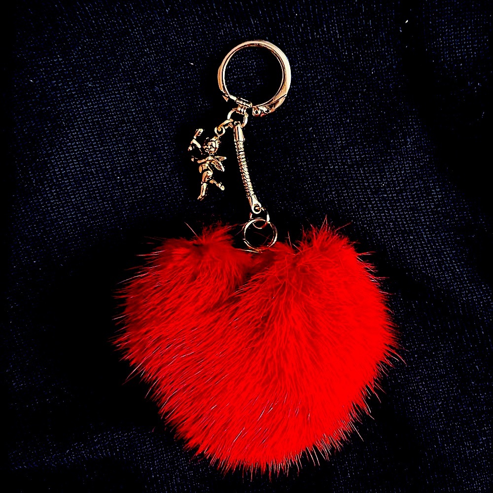 VALENTINES everyday ❣️ Custom made genuine mink ❤️ shaped keychain.